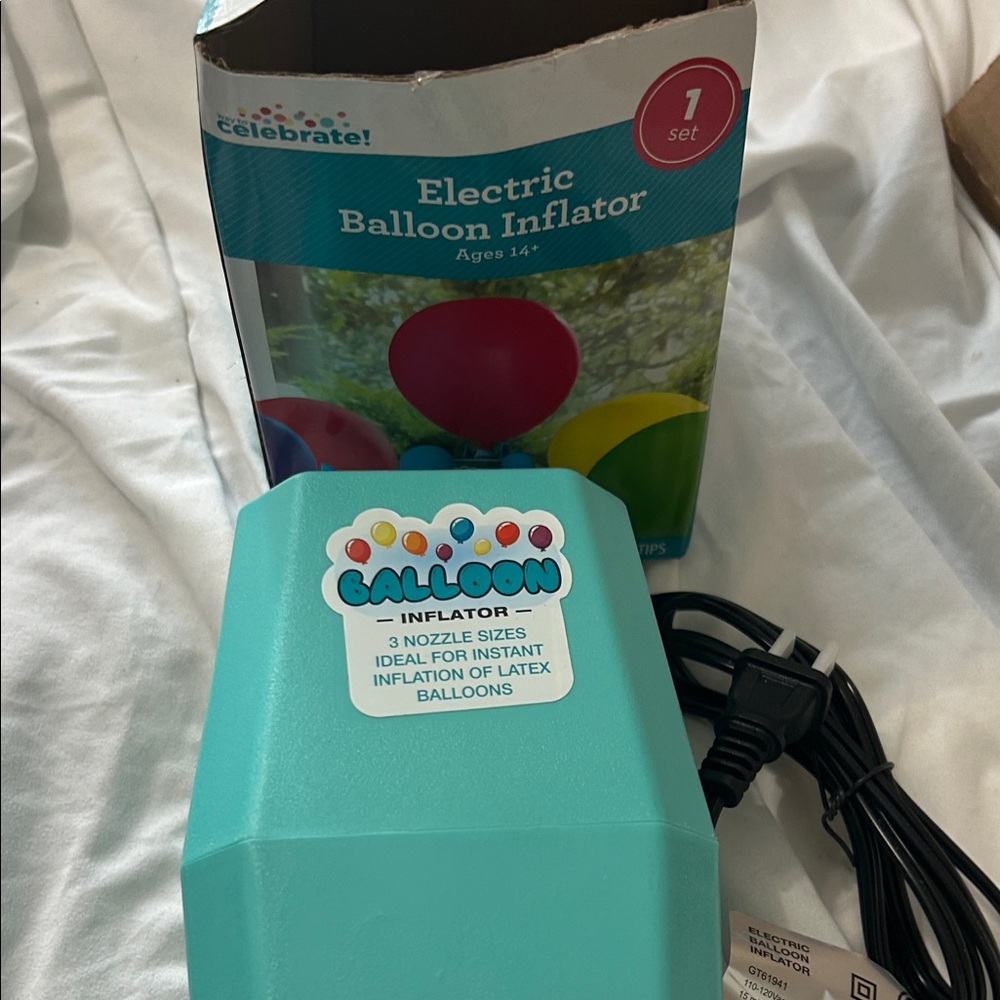 Balloon Inflator with Blue and Black Design - Picture 2 of 3